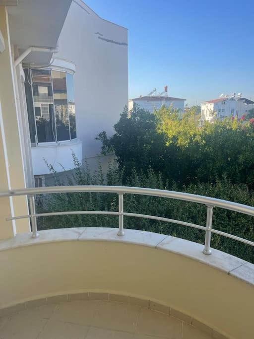 באלאק Excellent 3 Storey Villa With A Swimming Pool מראה חיצוני תמונה